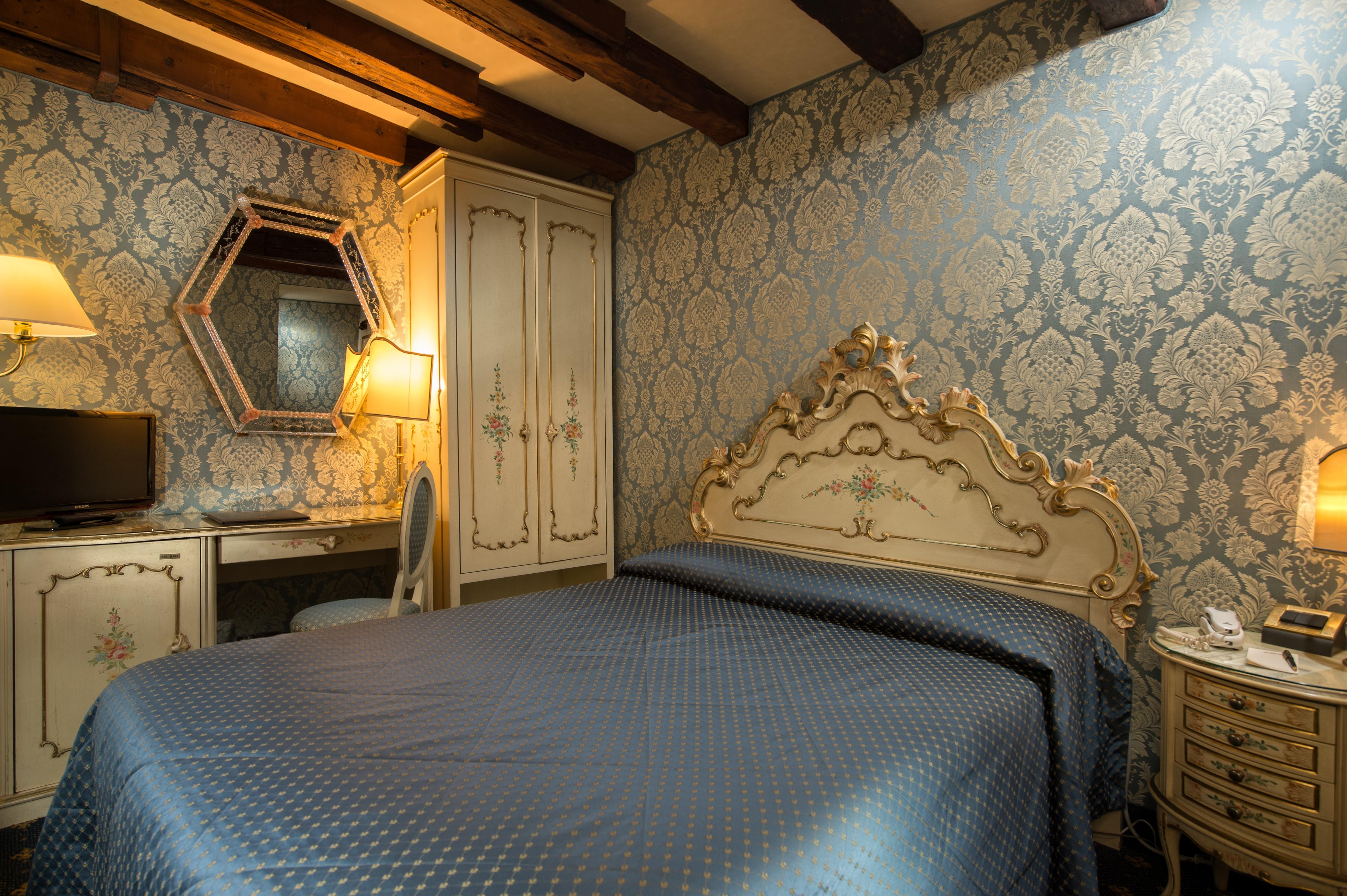 Rialto 4* Venice